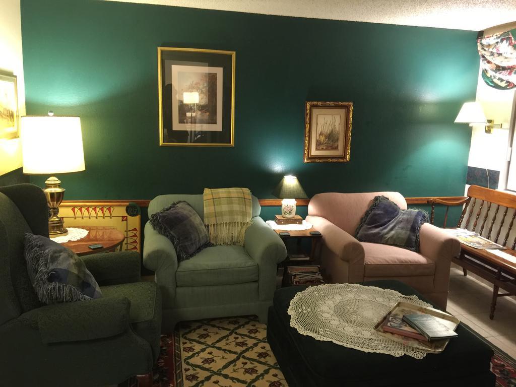 Mountain Haven Inn Пайнтоп-Лейксайд Екстериор снимка
