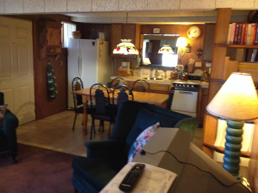 Mountain Haven Inn Пайнтоп-Лейксайд Екстериор снимка