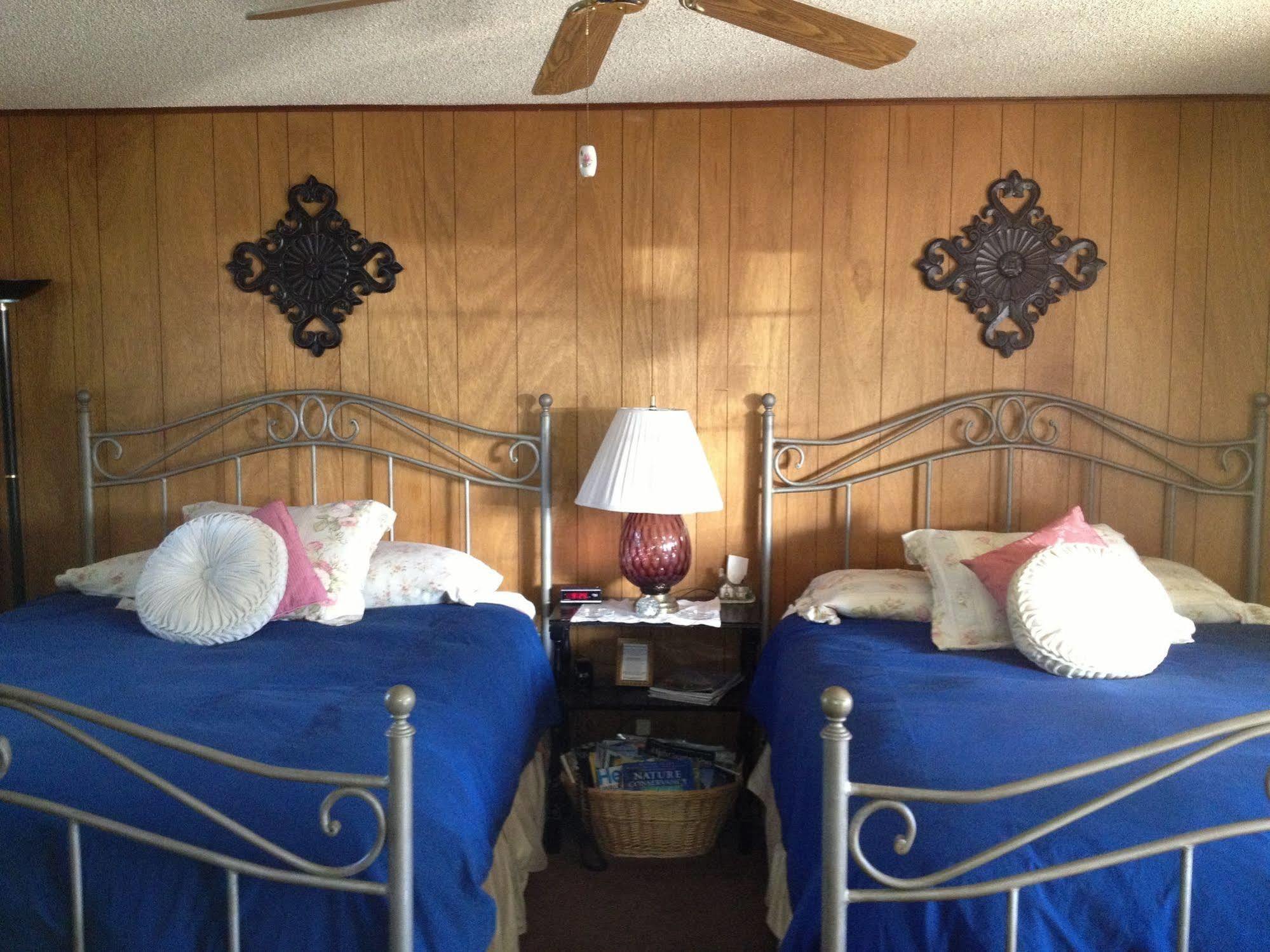 Mountain Haven Inn Пайнтоп-Лейксайд Екстериор снимка