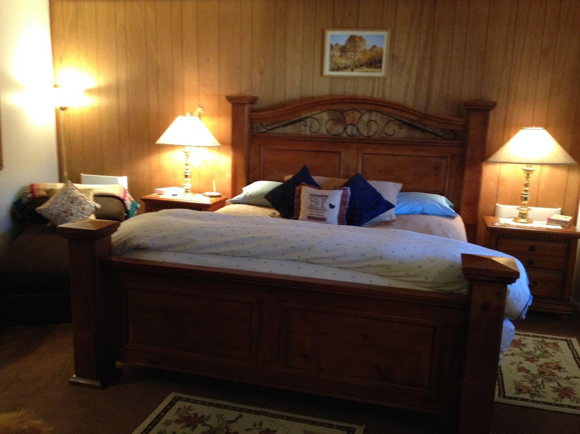 Mountain Haven Inn Пайнтоп-Лейксайд Екстериор снимка