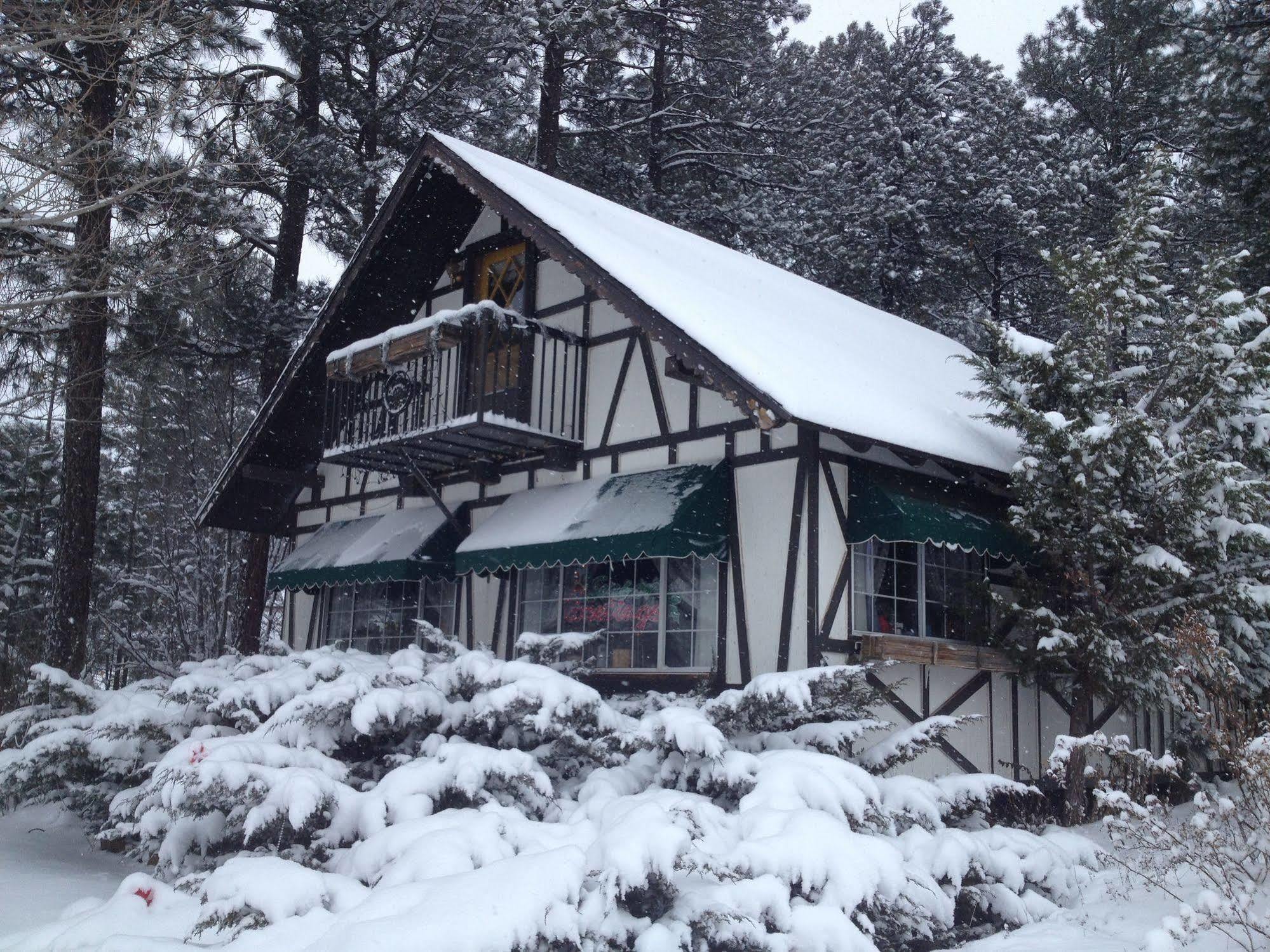 Mountain Haven Inn Пайнтоп-Лейксайд Екстериор снимка